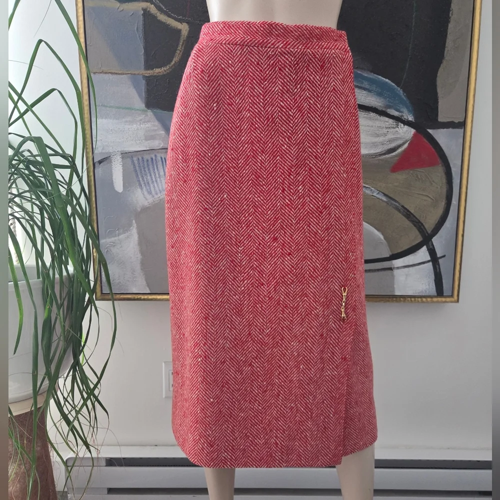 Vintage | Herringbone Tweed Cape and Skirt Set - Picture 10 of 14